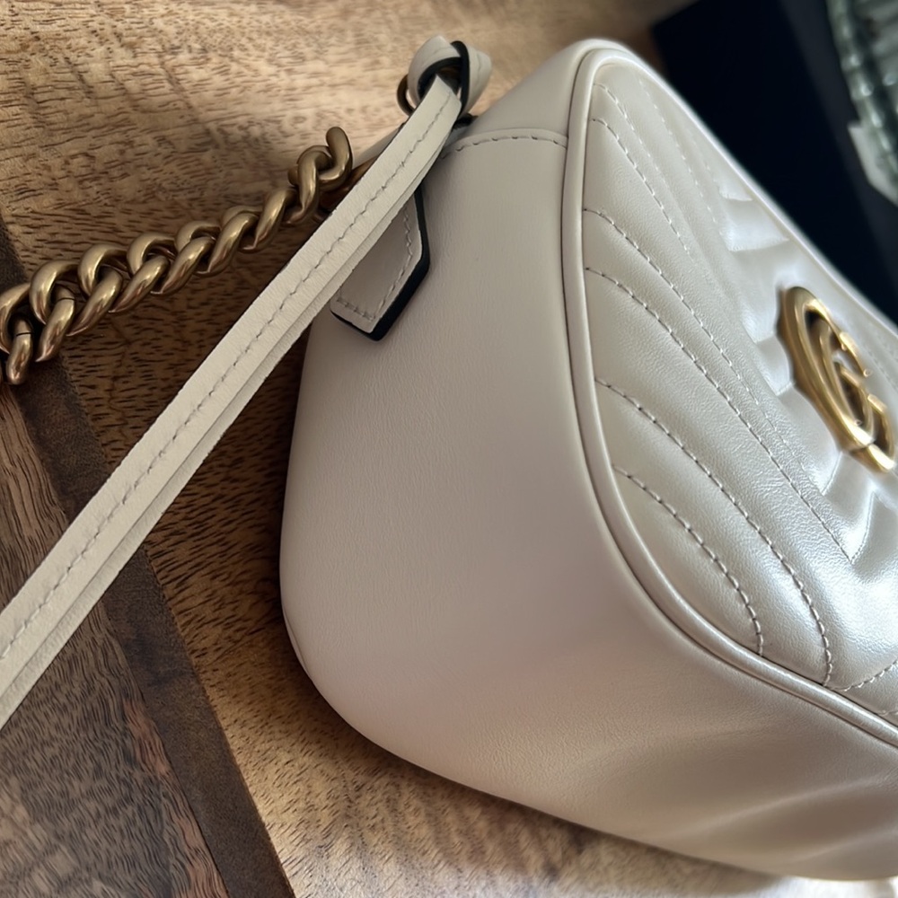 Gucci GG Marmont Small Shoulder Bag - Ivory - Picture 8 of 16